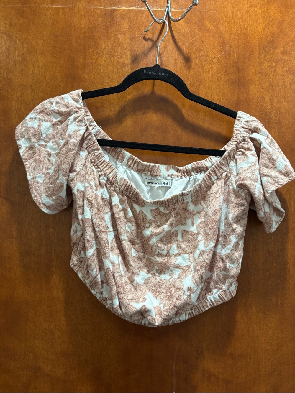 Abercrombie & Fitch Cream and Brown Floral Off-Shoulder Crop Top